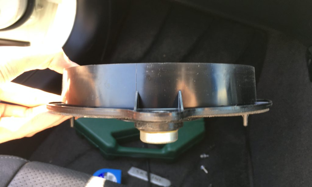 車の音漏れ対策 ソニックデザインのスピーカーという新しい選択肢 車の音漏れ対策 ソニックデザインのスピーカーという新しい選択肢